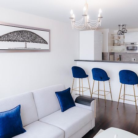 Appartement Luxueux, Neuf & Equipe A Versailles, Saint-Cyr-L'Ecole Luaran gambar