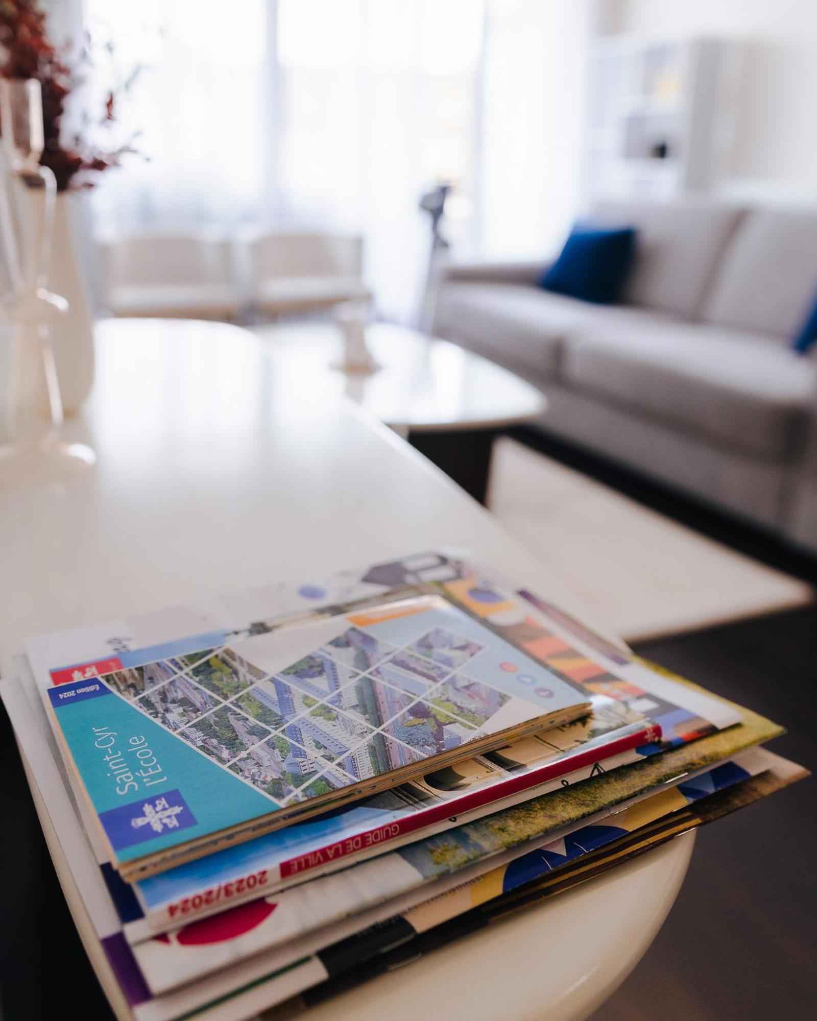 Appartement Luxueux, Neuf & Equipe A Versailles, Saint-Cyr-L'Ecole Luaran gambar