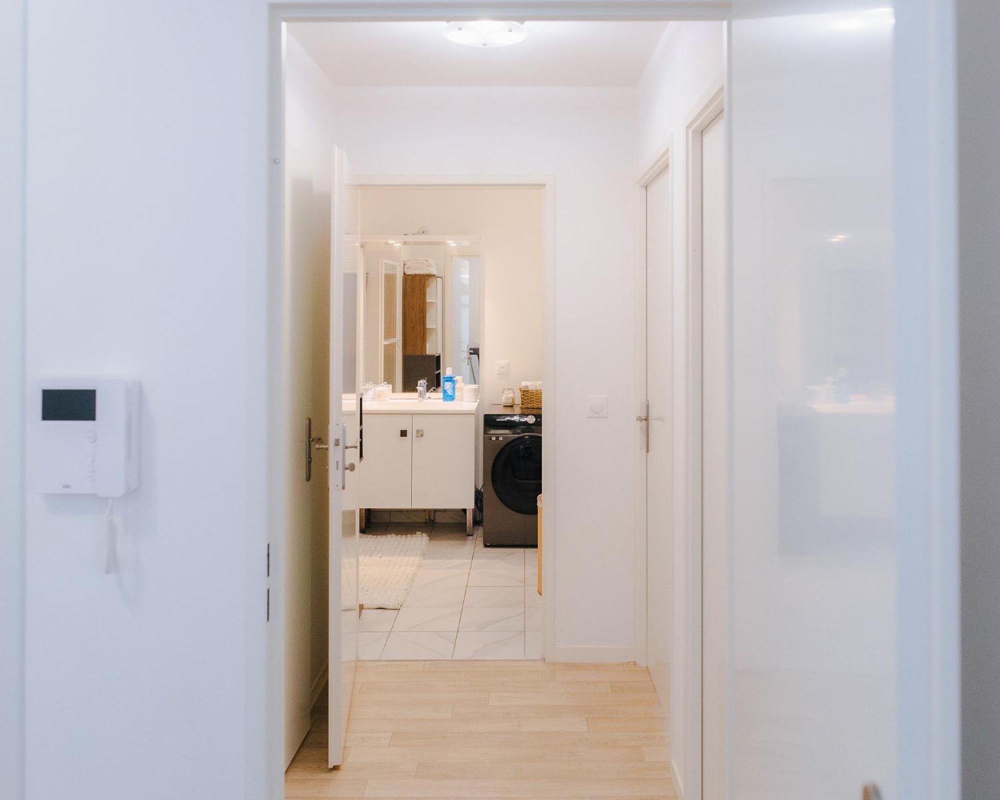 Appartement Luxueux, Neuf & Equipe A Versailles, Saint-Cyr-L'Ecole Luaran gambar