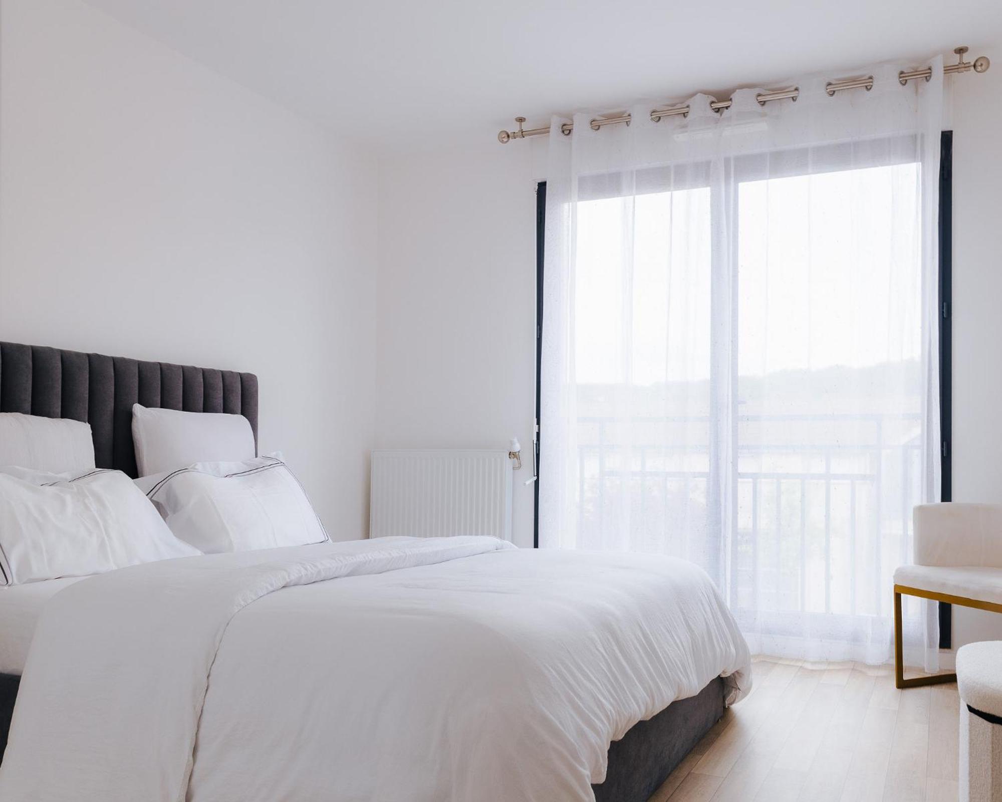 Appartement Luxueux, Neuf & Equipe A Versailles, Saint-Cyr-L'Ecole Luaran gambar